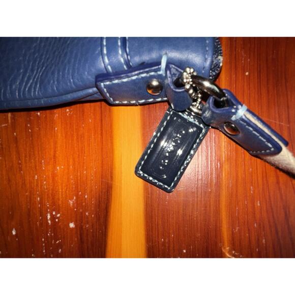 Coach Leather Crossbody Messenger Legacy Leather - Picture 6 of 10